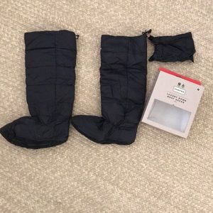 NWT Hunter black down boot socks long